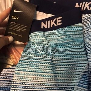 Nike dry fit leggings